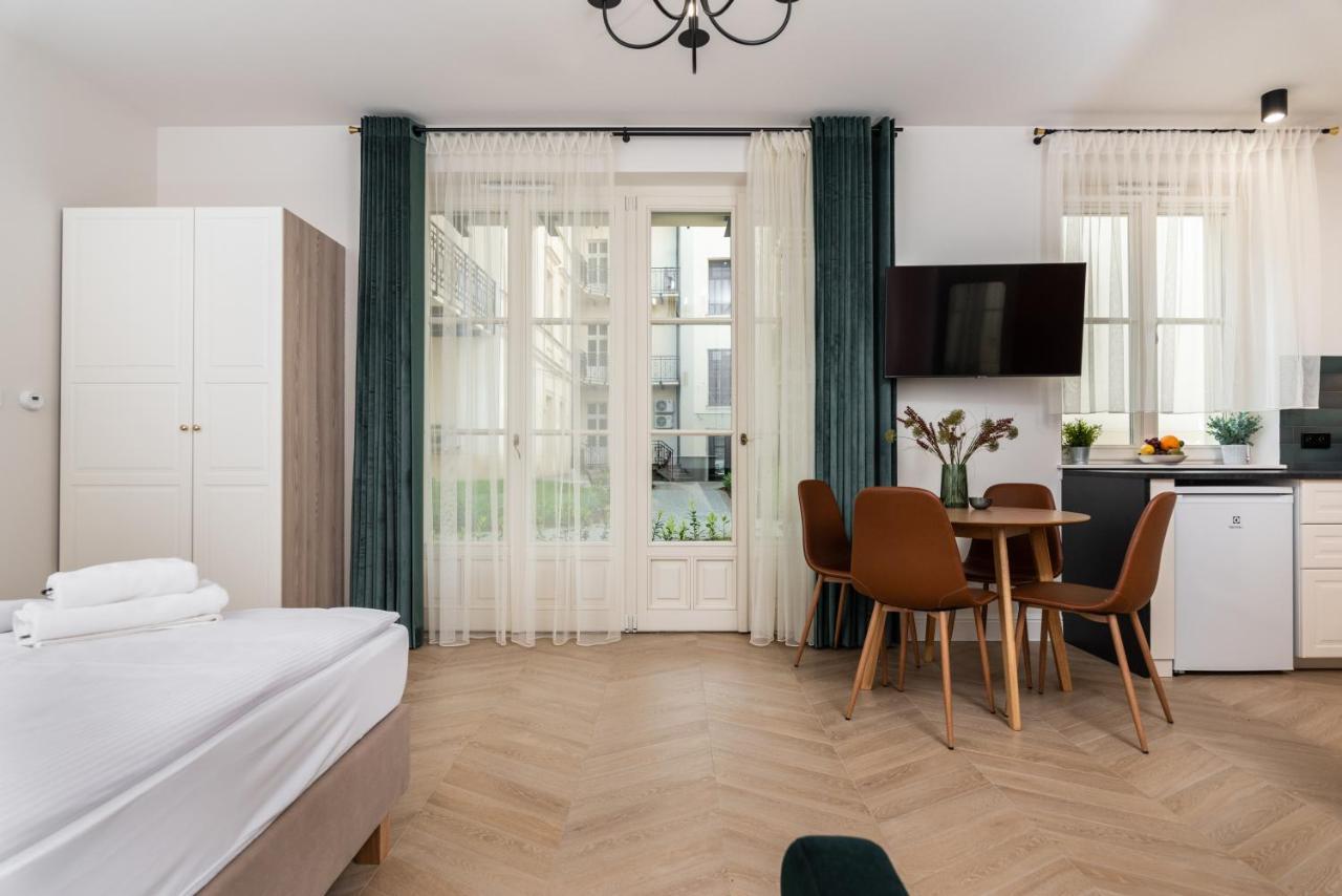 Atrium - Old Town Luxury - By Upstairs Krakau