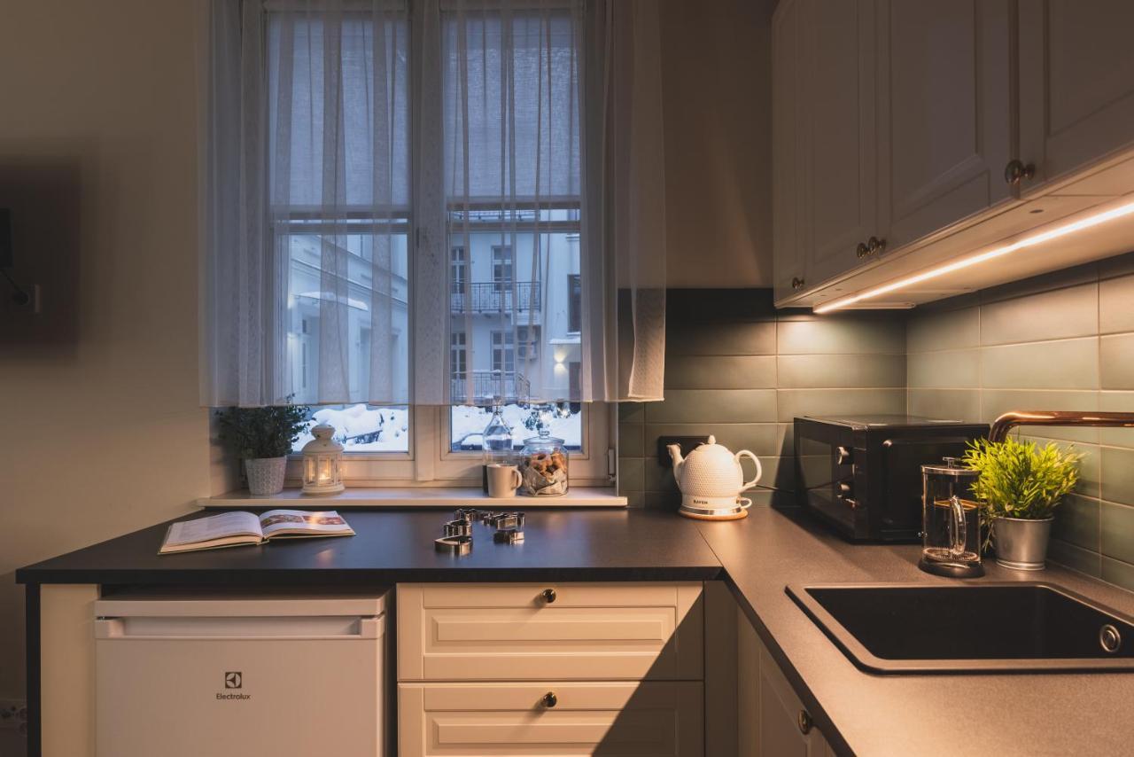 Atrium - Old Town Luxury - By Upstairs Apartment Krakau