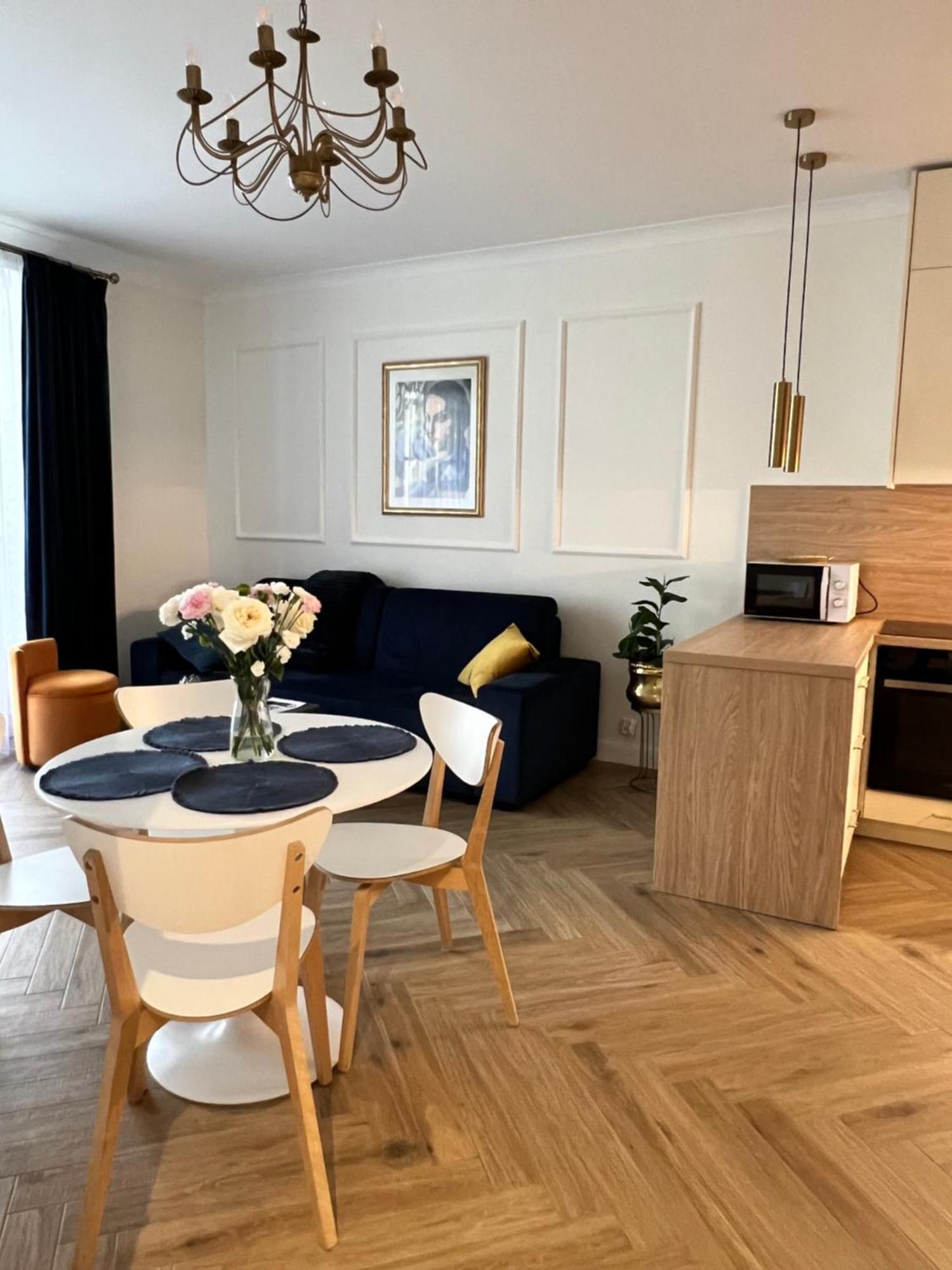 Apartment Atrium - Old Town Luxury - By Upstairs *