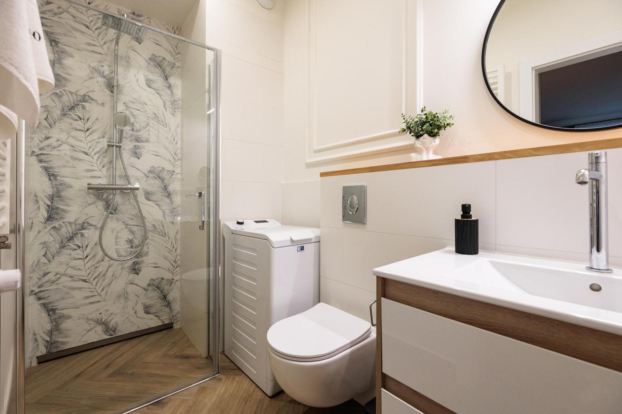 Atrium - Old Town Luxury - By Upstairs Apartment Krakau